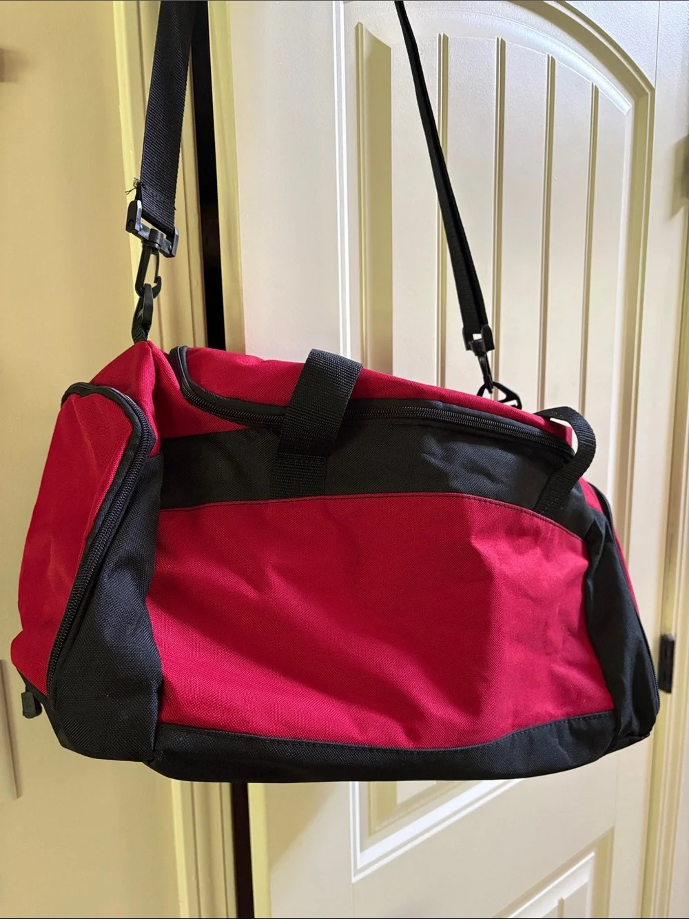 Brand New Red and Black Duffel Bag - Men’s Travel Weekend Bag